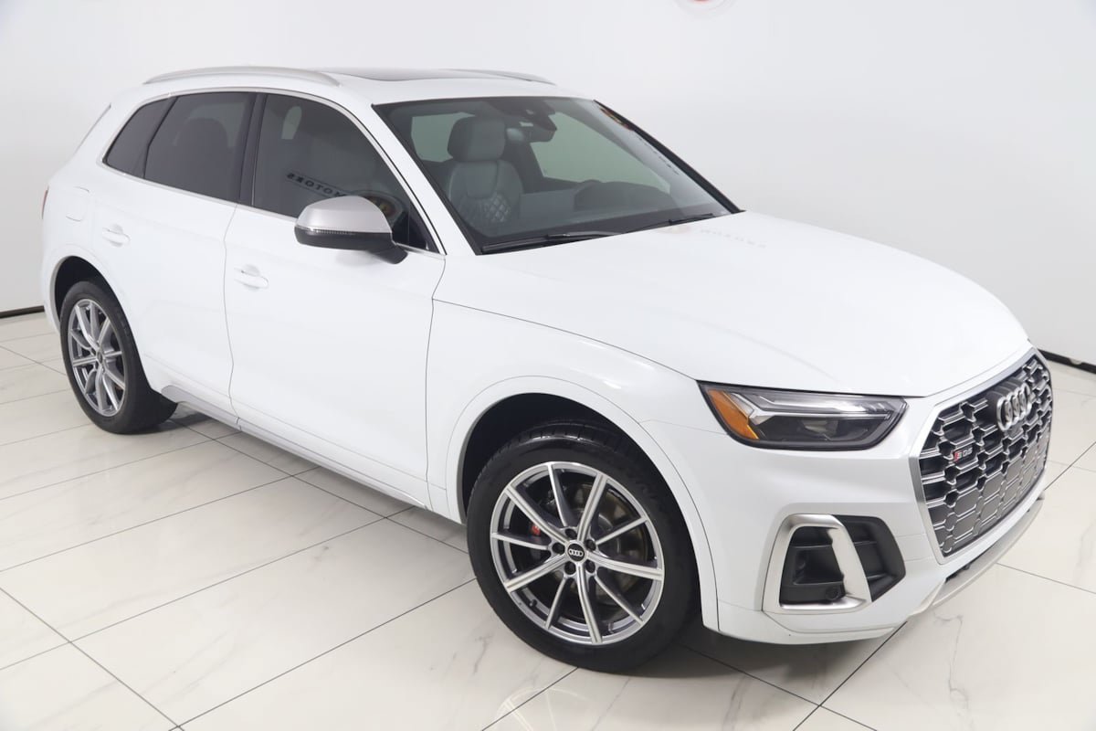 Used 2021 Audi SQ5 Premium Plus w/ Premium Plus Package AWD/4WD image 18