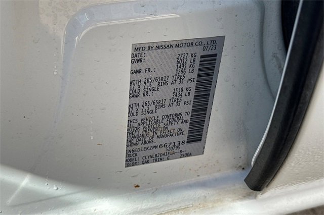 Used 2023 Nissan Frontier SV image 31