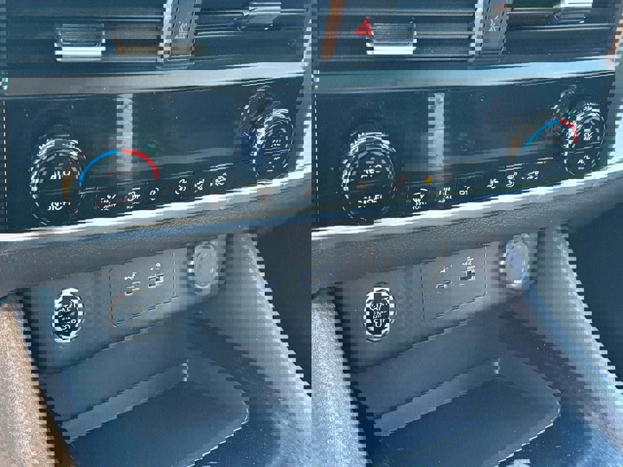 Certified 2023 Nissan Rogue SV image 21