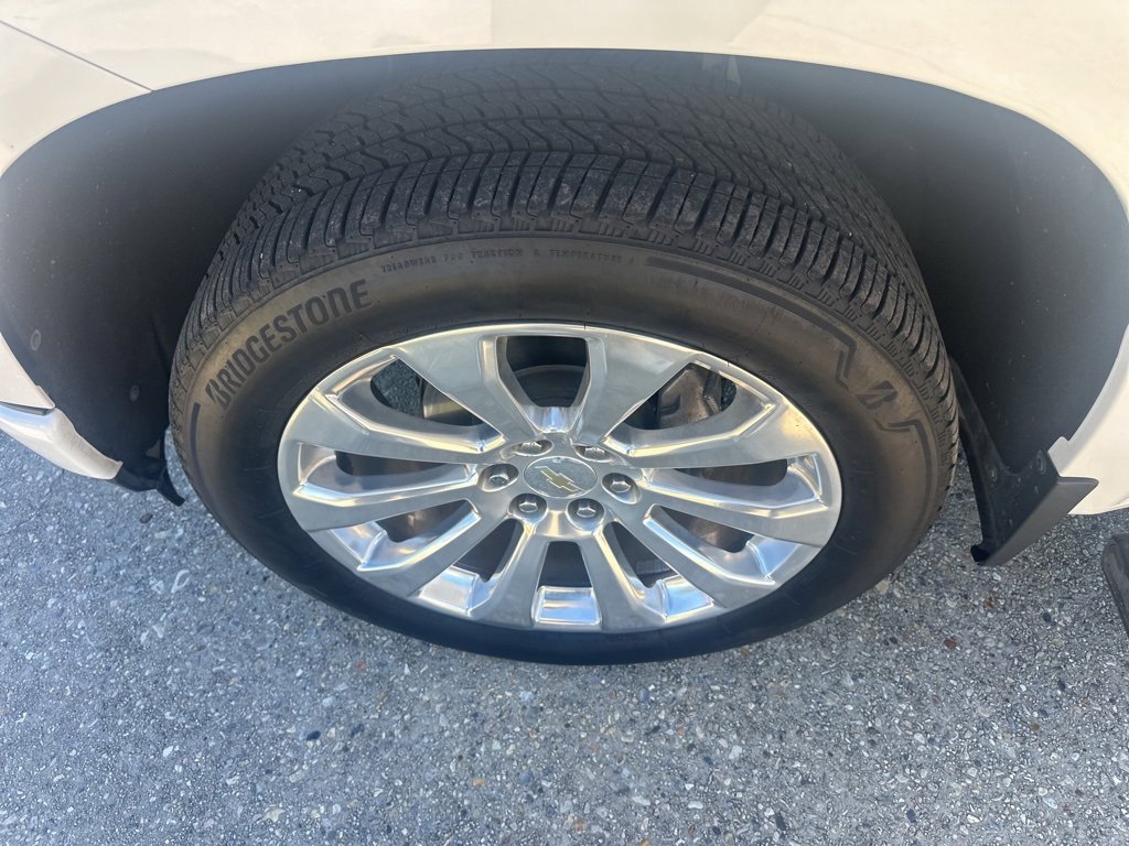 Used 2021 Chevrolet Silverado 1500 High Country w/ Technology Package image 17