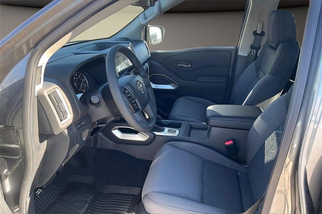 New 2026 Nissan Frontier SV image 7
