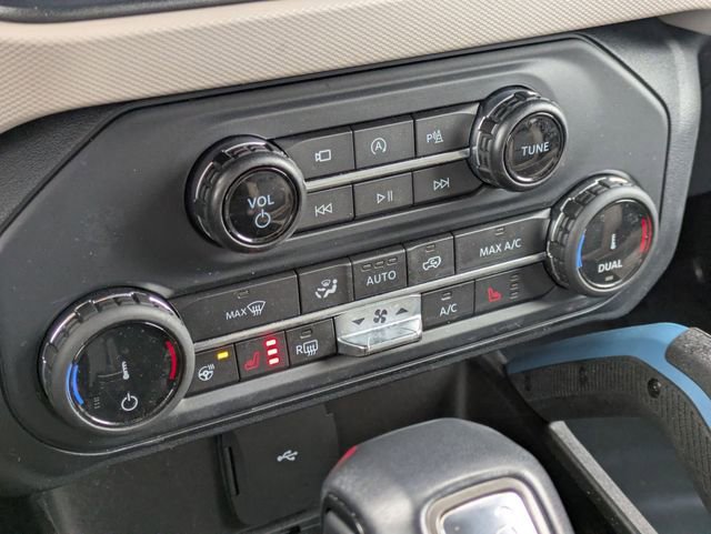 Used 2022 Ford Bronco Wildtrak image 24