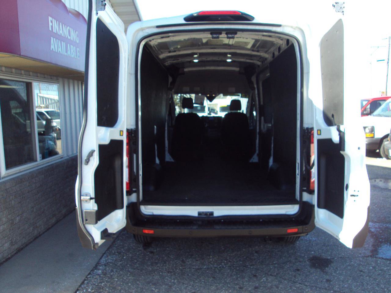 Used 2023 Ford Transit 250 Medium Roof AWD w/ Load Area Protection Package image 7