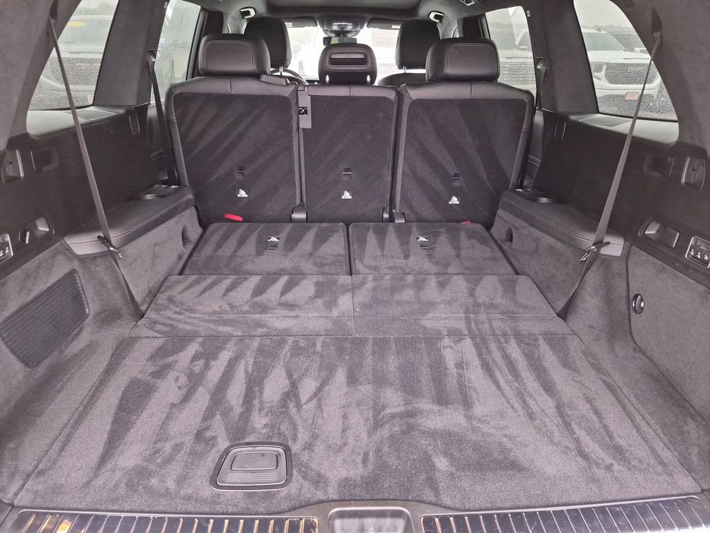 Used 2024 Mercedes-Benz GLS 63 AMG 4MATIC image 42