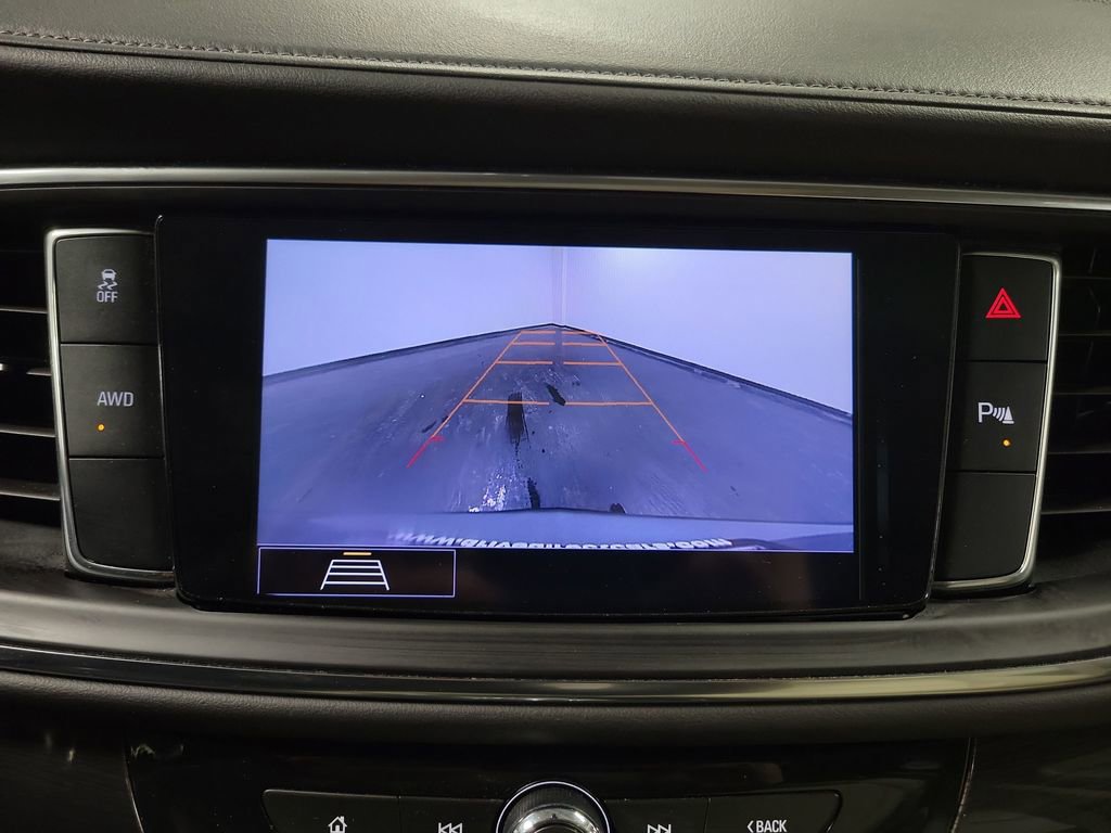 Used 2021 Buick Enclave Essence w/ Sound and Sites Package image 19