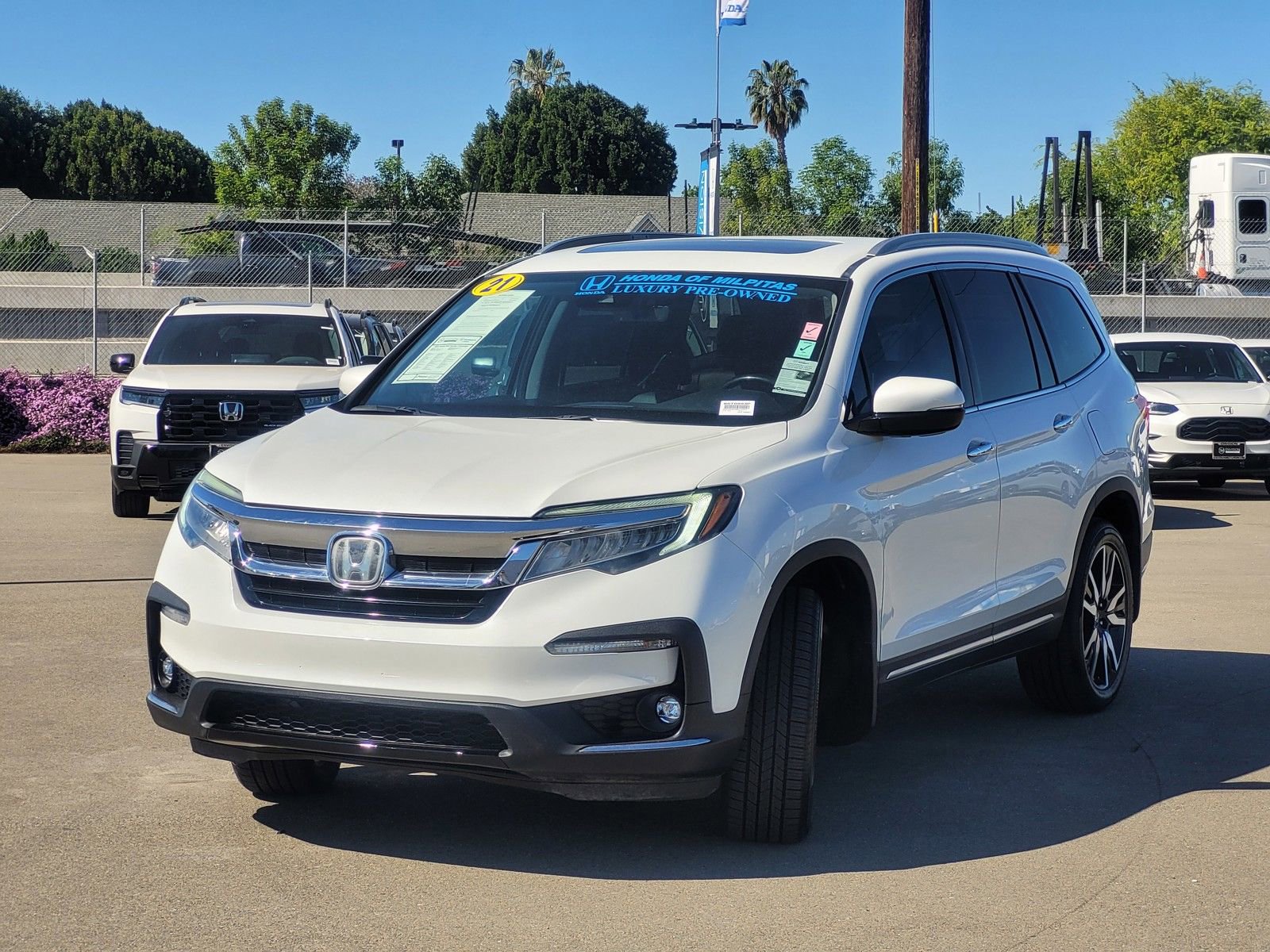 Used 2021 Honda Pilot Touring image 9