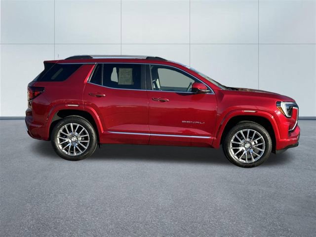 Used 2026 GMC Terrain Denali image 4