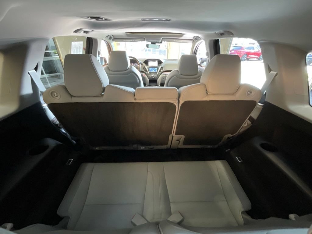 Certified 2017 Acura MDX w/ Technology Package AWD/4WD image 26