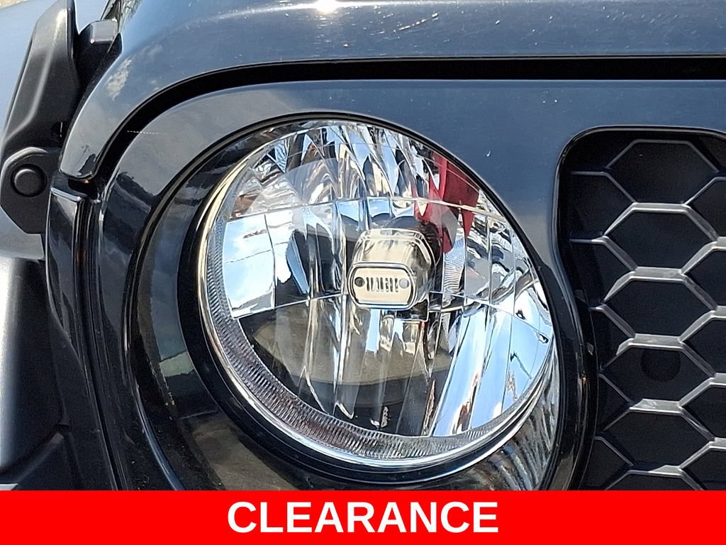 Used 2022 Jeep Gladiator Sport AWD/4WD image 9