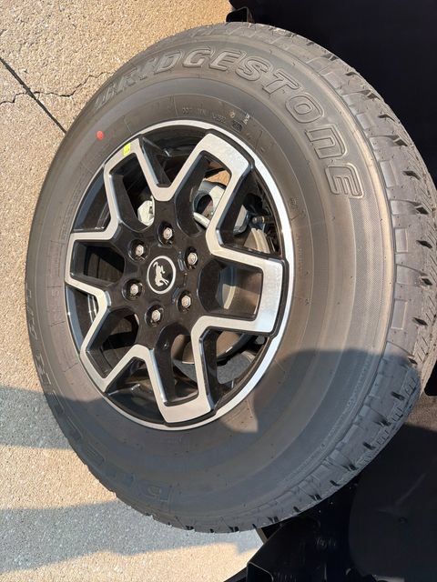 New 2026 Ford Bronco Outer Banks AWD/4WD image 14