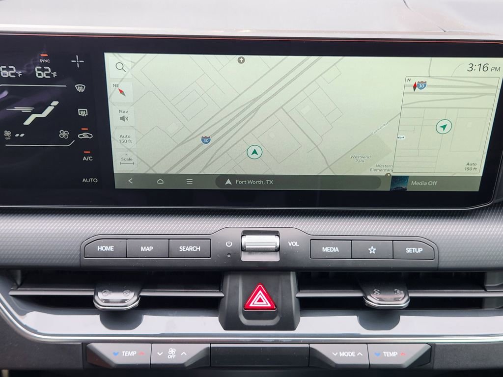 New 2025 Kia K4 GT-Line w/ GT-Line Sunroof Package image 12