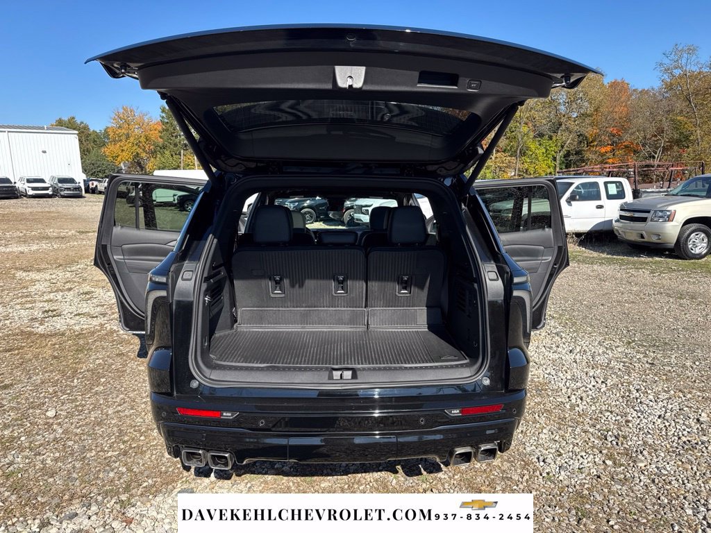 Used 2024 Chevrolet Traverse RS AWD/4WD image 34