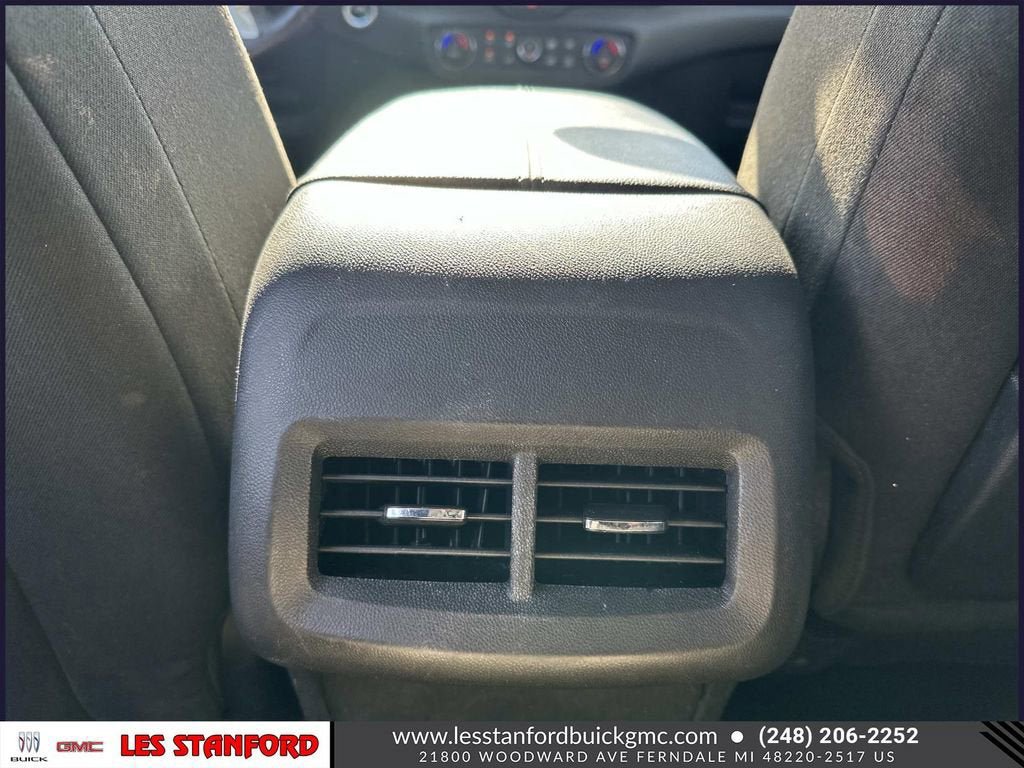 Used 2018 GMC Terrain SLE w/ Driver Convenience Package FWD image 15