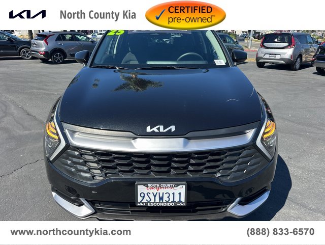 Certified 2025 Kia Sportage LX image 2