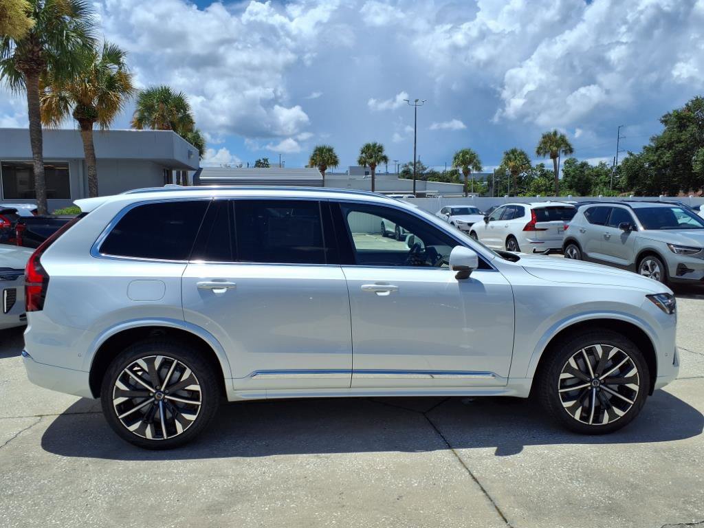 New 2026 Volvo XC90 B6 Plus w/ Protection Package Premier image 8