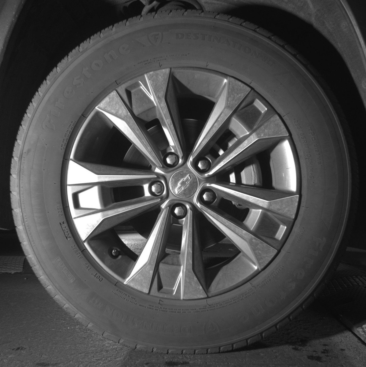 Used 2025 Chevrolet Equinox LT FWD image 13