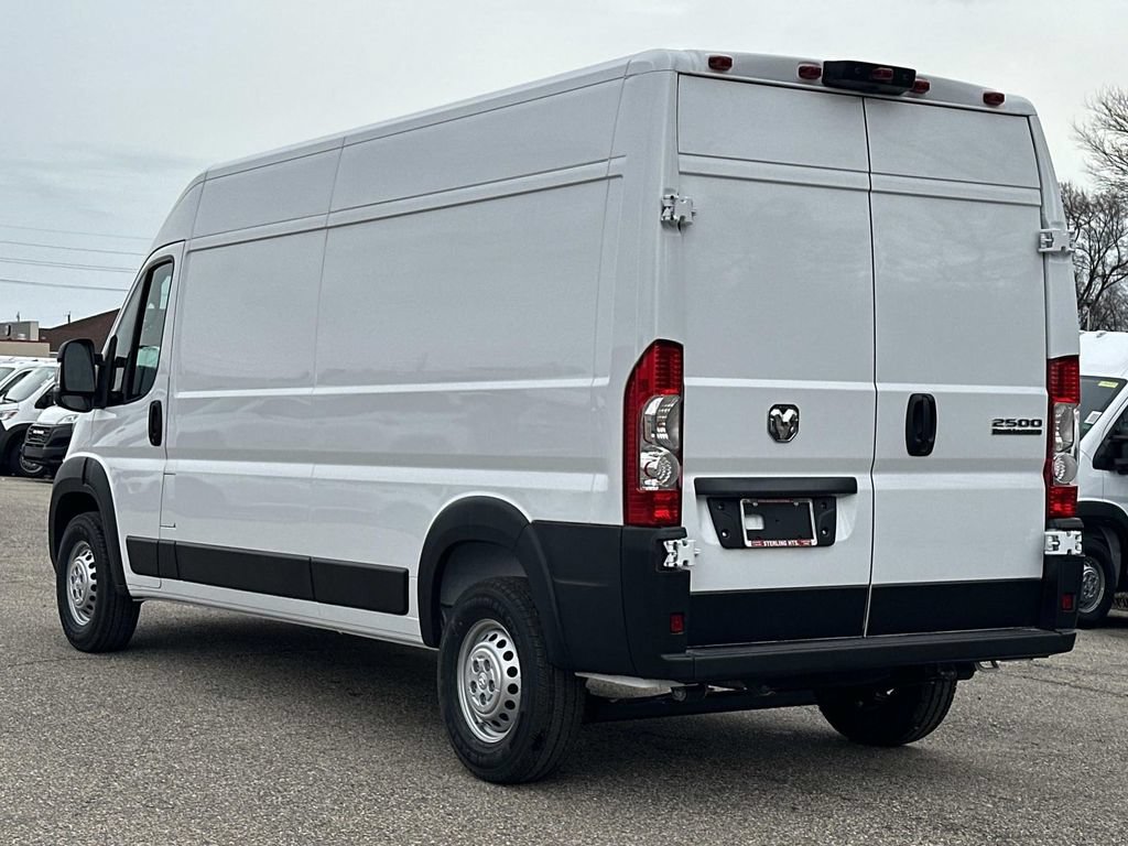 New 2026 RAM ProMaster 2500 w/ Convenience Group FWD image 4