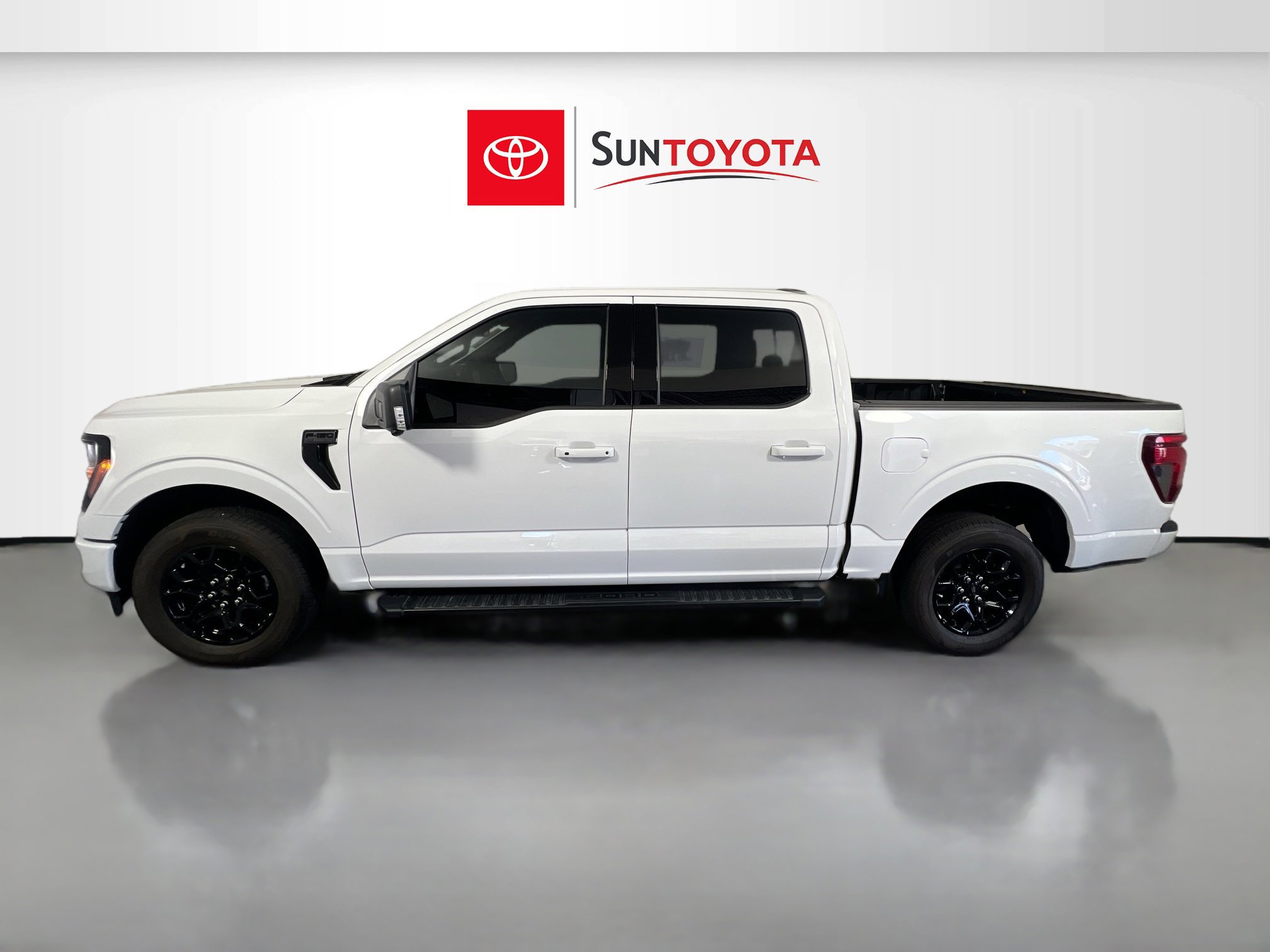 Used 2025 Ford F150 XLT w/ Equipment Group 302A MID image 7