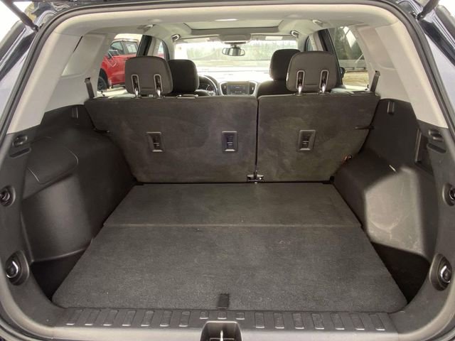 Used 2020 GMC Terrain SLE w/ Driver Convenience Package image 8