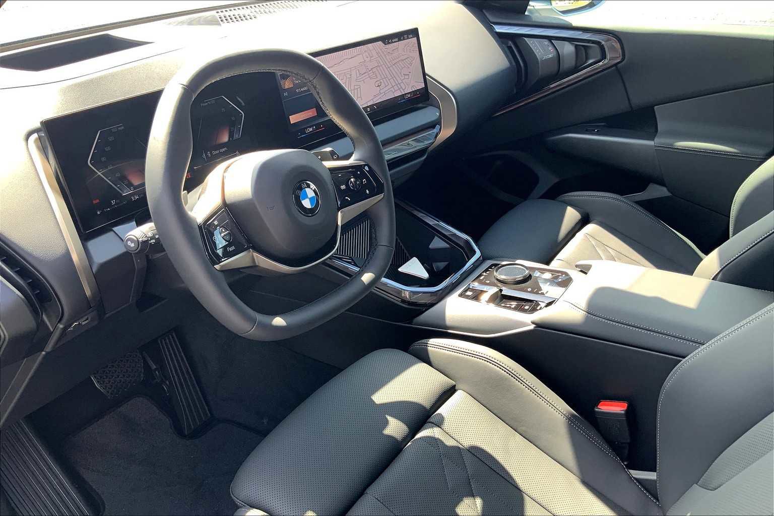Used 2025 BMW X3 xDrive30i w/ Premium Package image 10