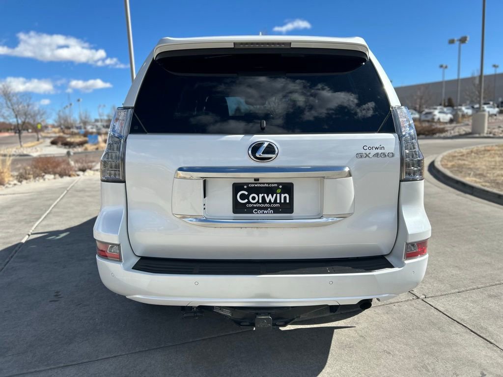 Used 2023 Lexus GX 460 Premium w/ Premium Package image 7