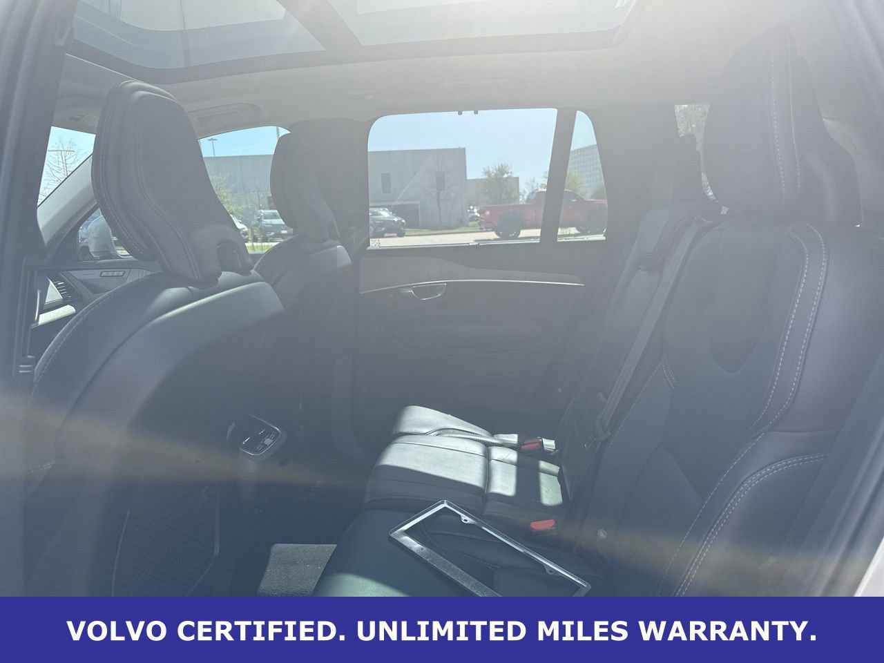 Certified 2023 Volvo XC90 B6 Ultimate image 18