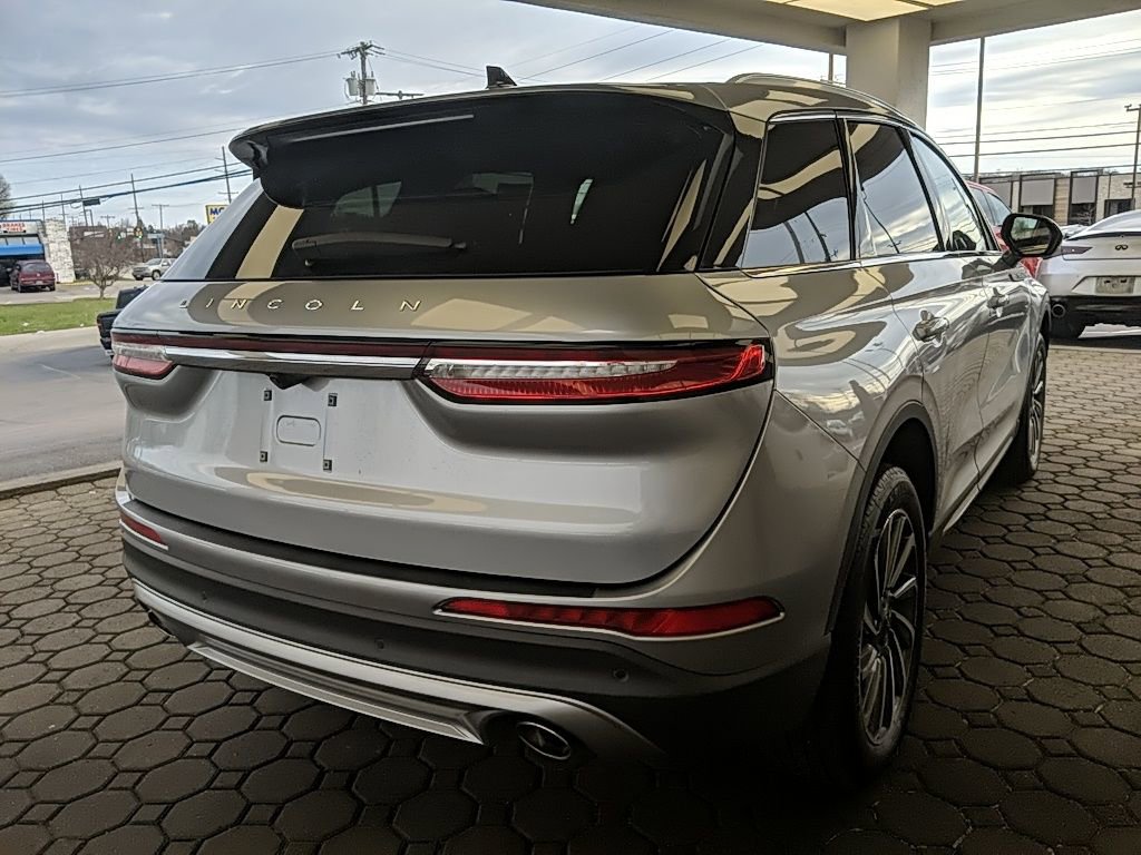 Certified 2023 Lincoln Corsair Reserve image 5