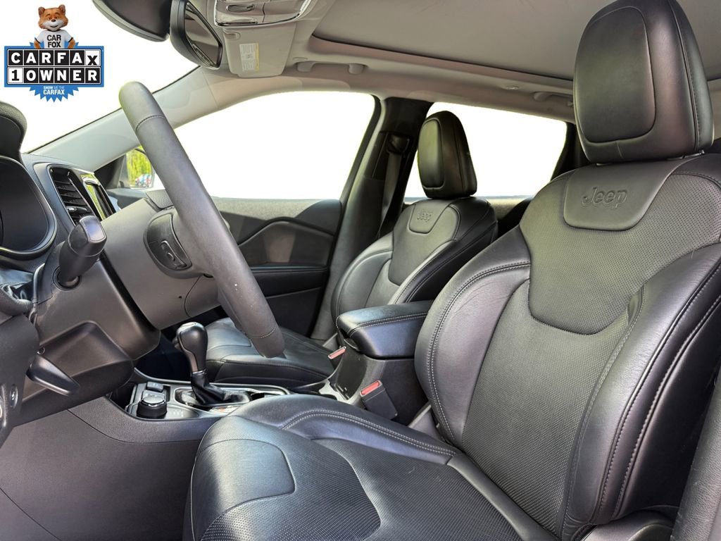 Used 2021 Jeep Cherokee Limited w/ Mopar Interior Package AWD/4WD image 9