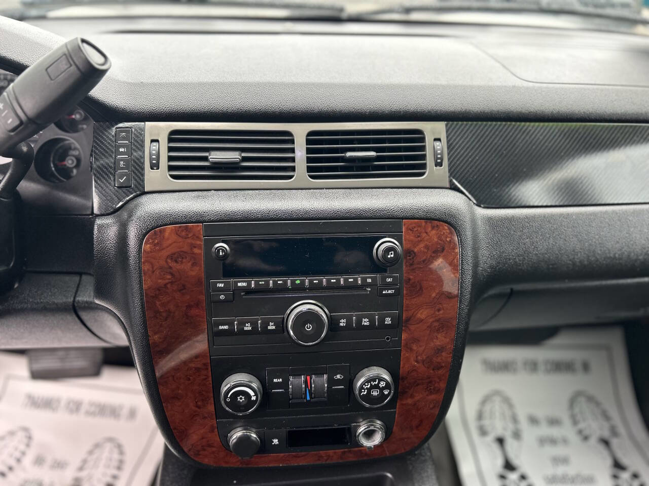 Used 2009 Chevrolet Tahoe LT image 13