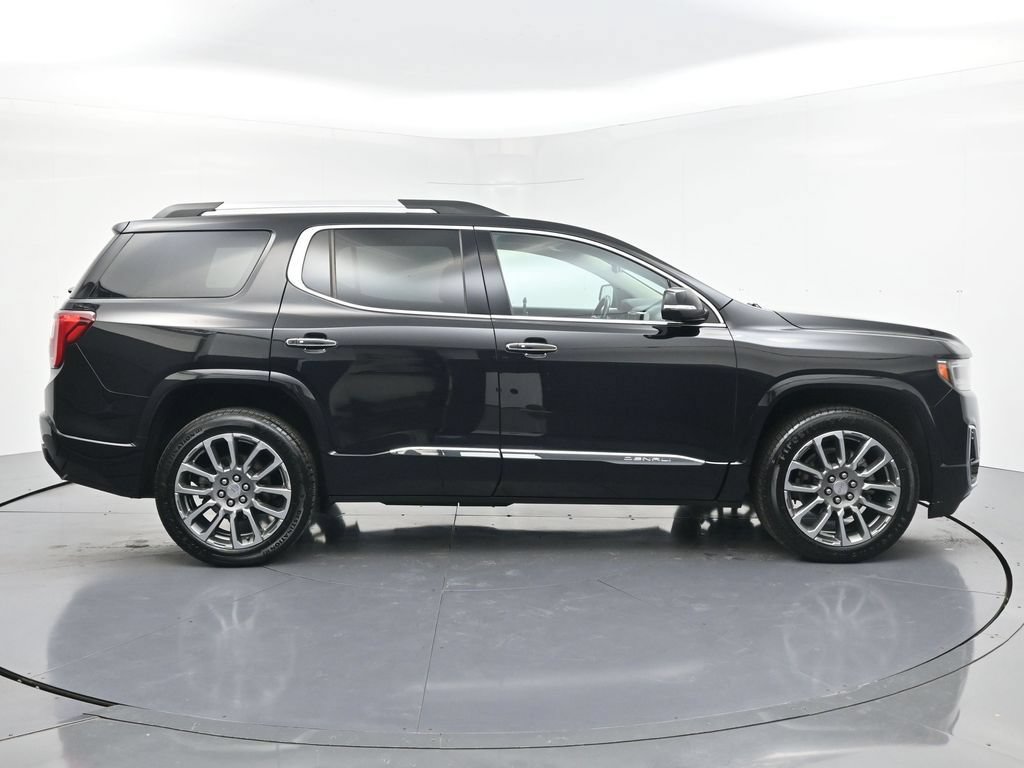 Used 2022 GMC Acadia Denali w/ Denali Ultimate Package AWD/4WD image 6