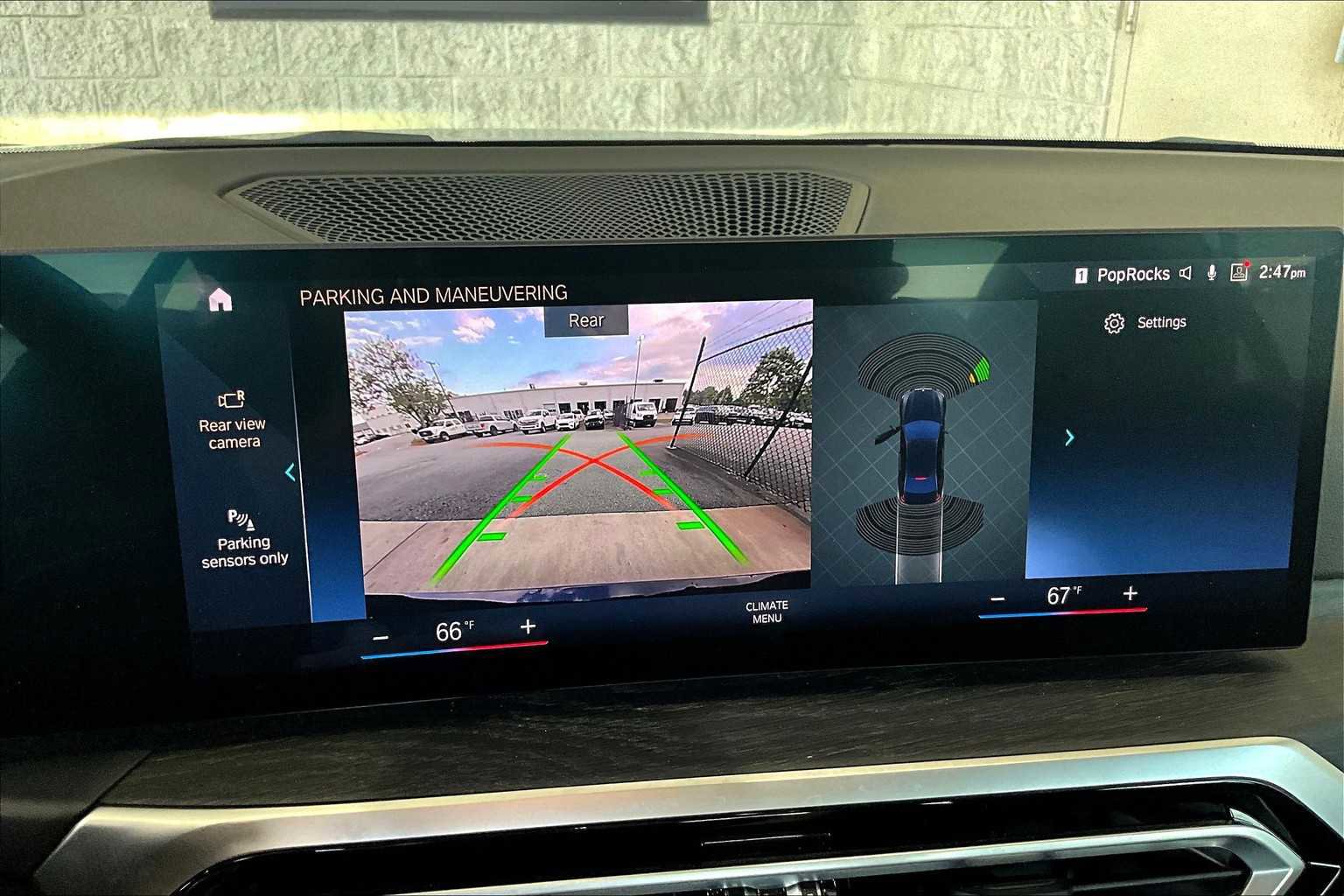 Used 2024 BMW 330e 330e w/ Convenience Package image 28