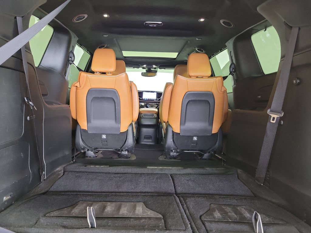 Used 2022 Chrysler Pacifica Pinnacle FWD image 27
