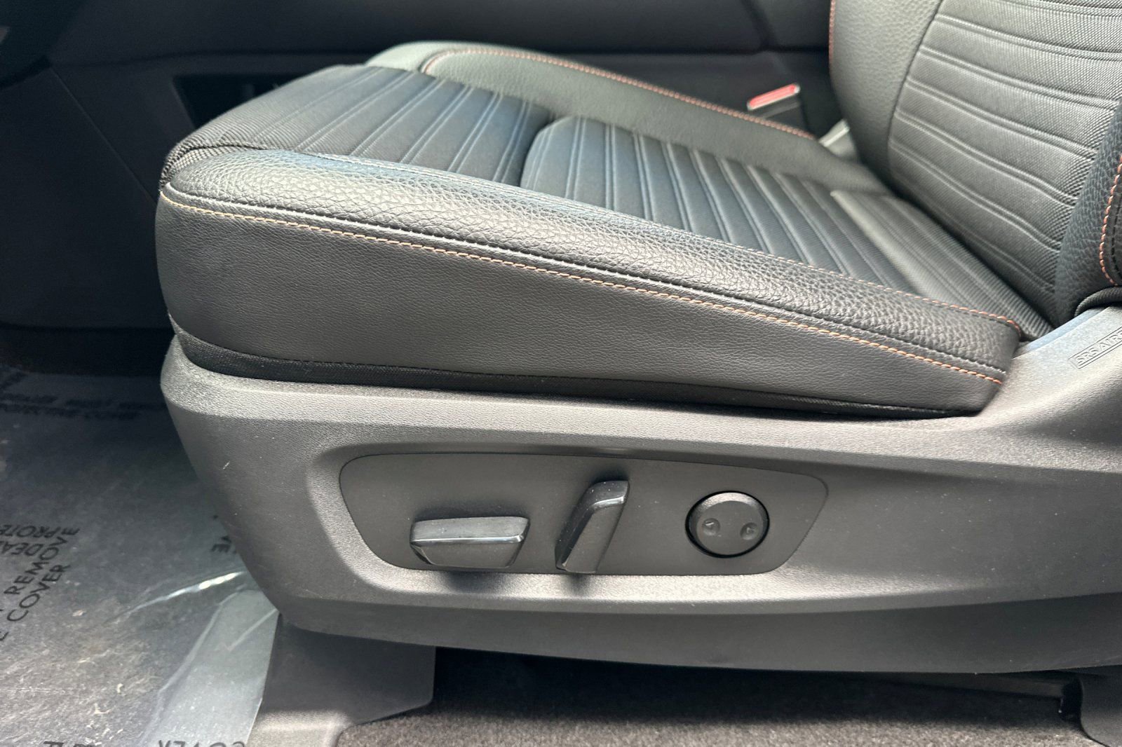Certified 2025 Nissan Pathfinder Rock Creek AWD/4WD image 14