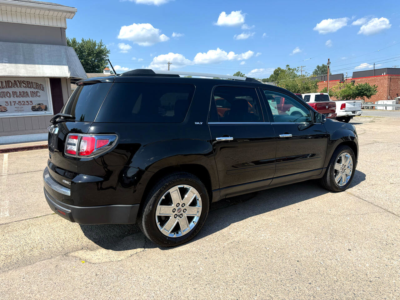 Used 2017 GMC Acadia Limited SLT image 10