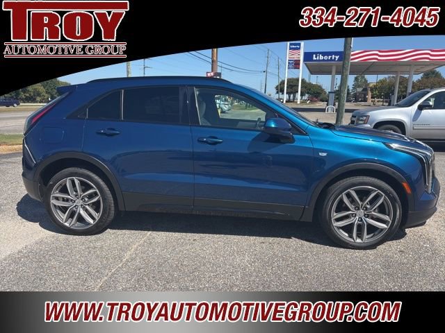 Used 2019 Cadillac XT4 Sport AWD/4WD image 1