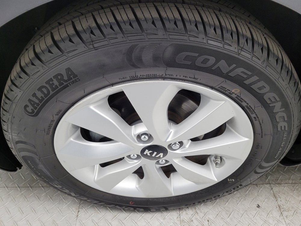 Used 2016 Kia Rio EX image 31