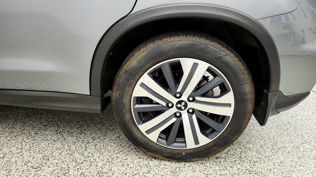 Used 2024 Mitsubishi Outlander Sport AWD image 9