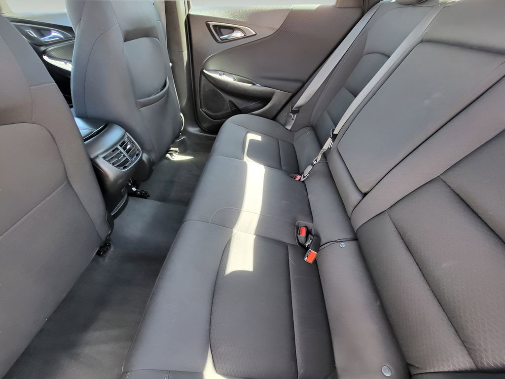 Used 2024 Chevrolet Malibu LT image 28