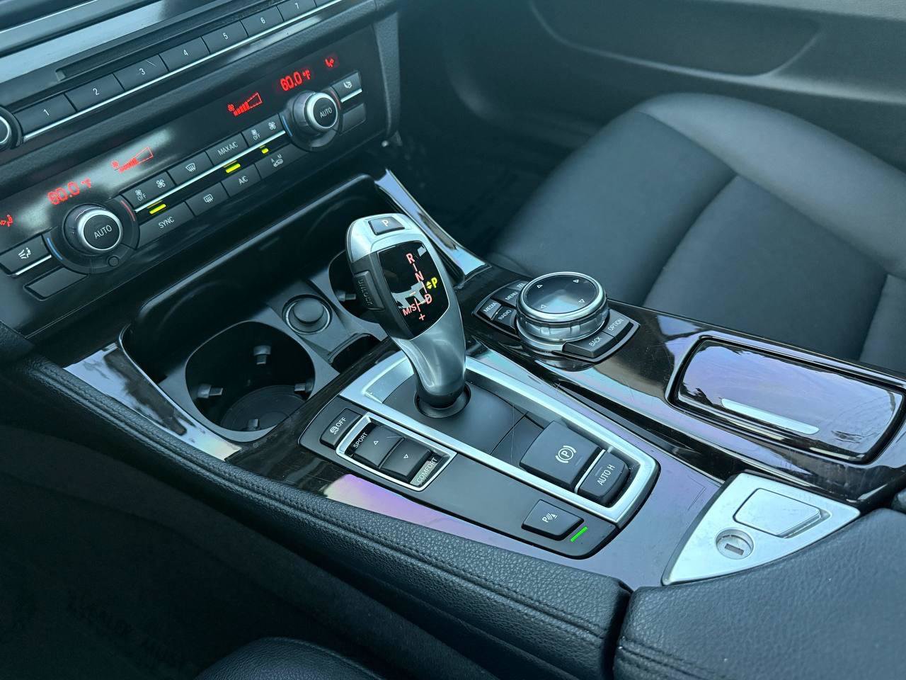 Used 2014 BMW 528i Sedan RWD image 43