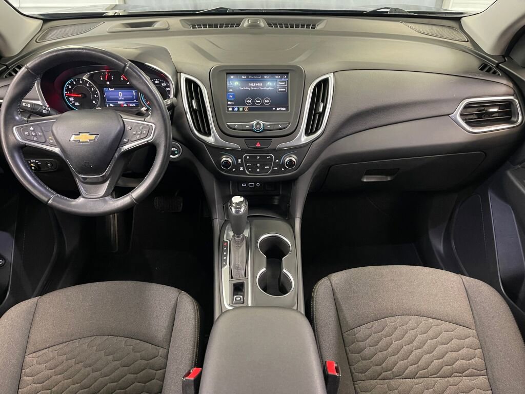 Used 2020 Chevrolet Equinox LT w/ Driver Convenience Package image 19