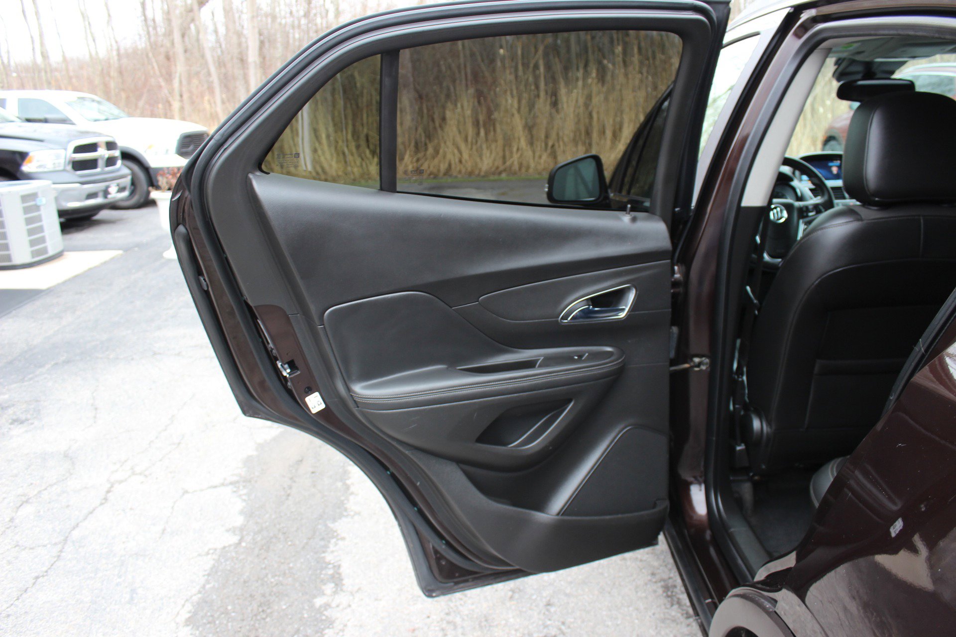 Used 2015 Buick Encore AWD image 29