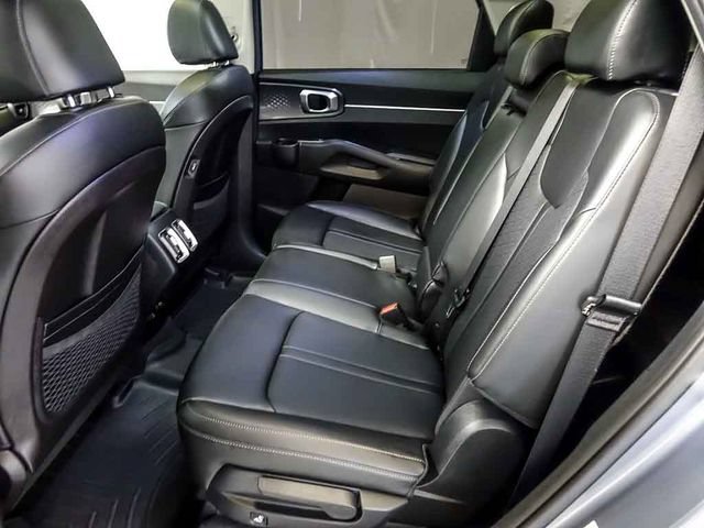 Used 2021 Kia Sorento S w/ Panoramic Sunroof Package AWD/4WD image 15