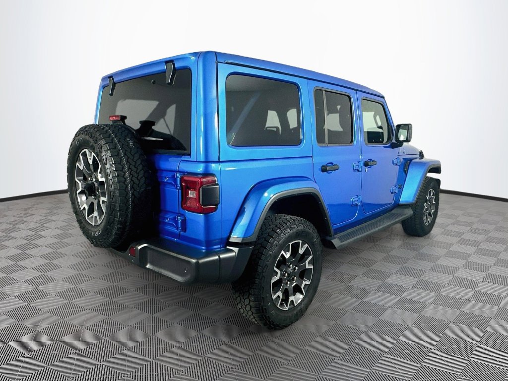 Used 2025 Jeep Wrangler Unlimited Sahara AWD/4WD image 10