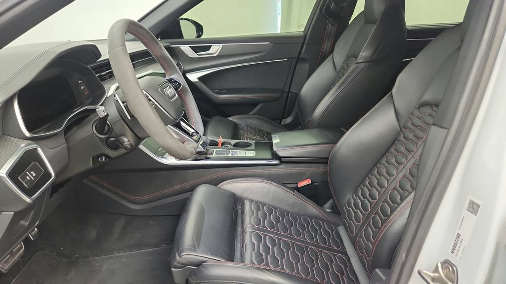 Used 2022 Audi RS 6 AWD/4WD image 15