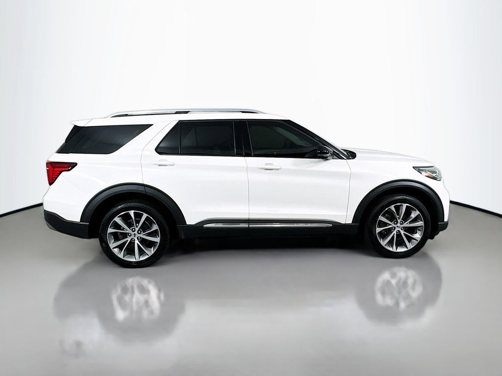 Used 2025 Ford Explorer Platinum w/ Ultimate Package AWD/4WD image 5