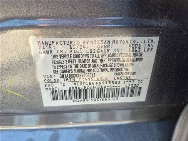 Used 2025 Nissan Sentra SV FWD image 13
