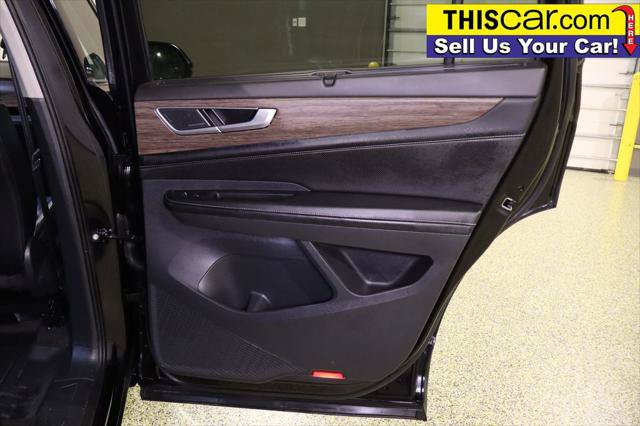 Used 2024 Volkswagen Atlas SEL Premium R-Line AWD/4WD image 39