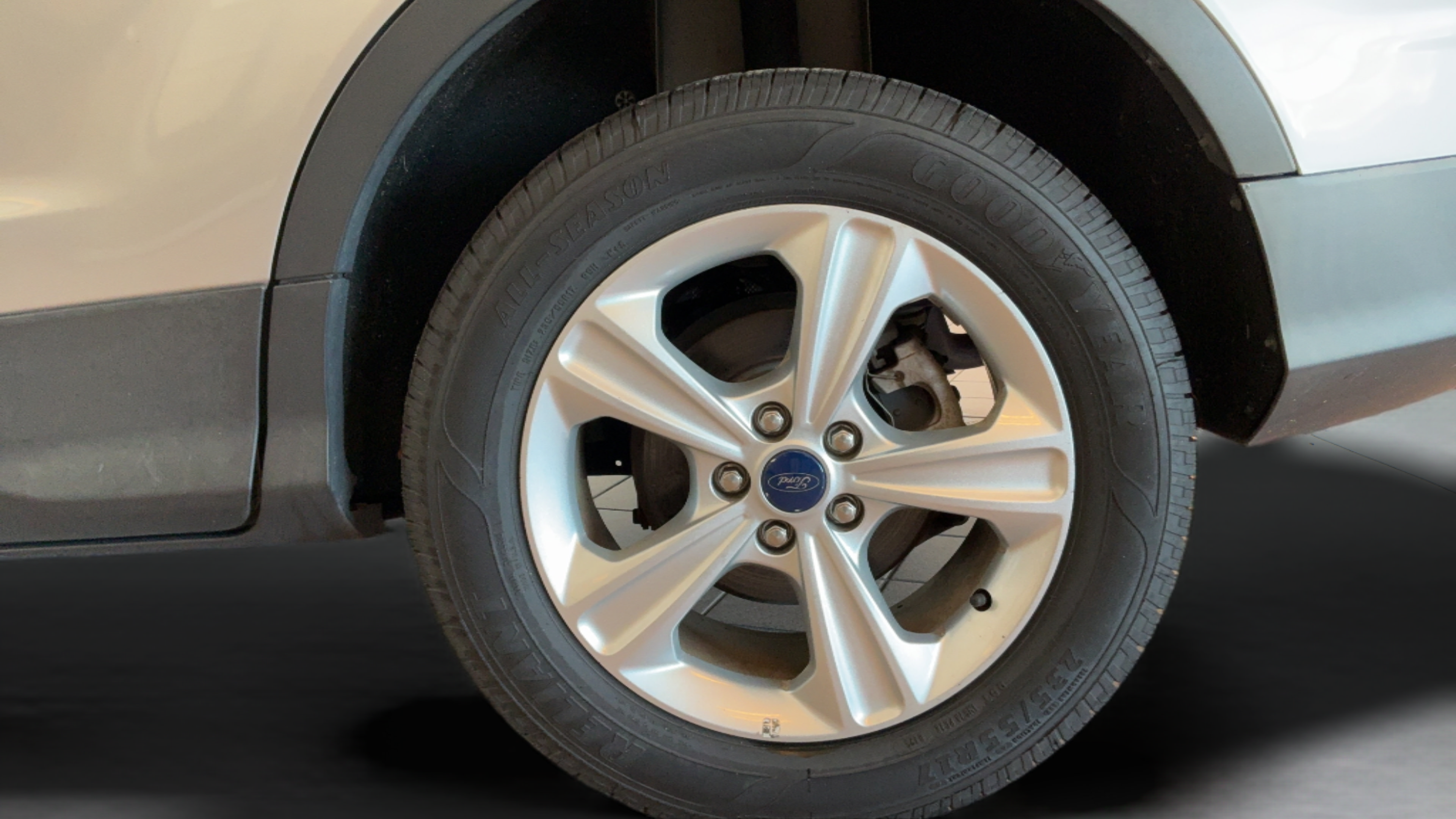 Used 2014 Ford Escape SE FWD image 38