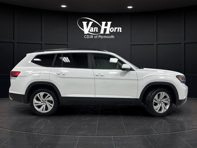 Used 2021 Volkswagen Atlas SE w/ Towing Package image 8