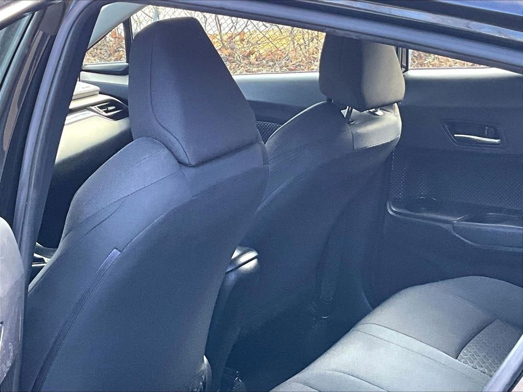 Used 2021 Toyota C-HR LE image 17